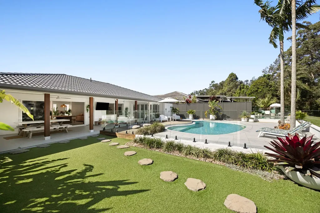 Mountain Creek 5ਬੈੱਡਰੂਮ Dual Living by design, Lakeside by lifestyle!