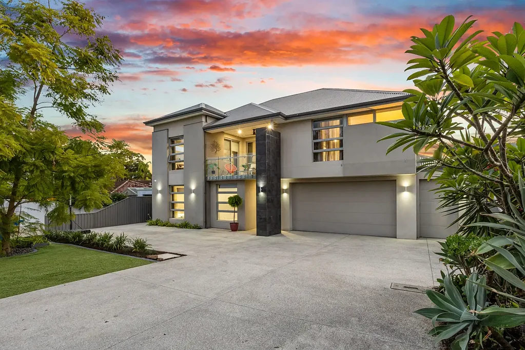 Mount Pleasant 6房  UNDER OFFER BY PROFESSIONALS PROPERTY EXECUTIVES