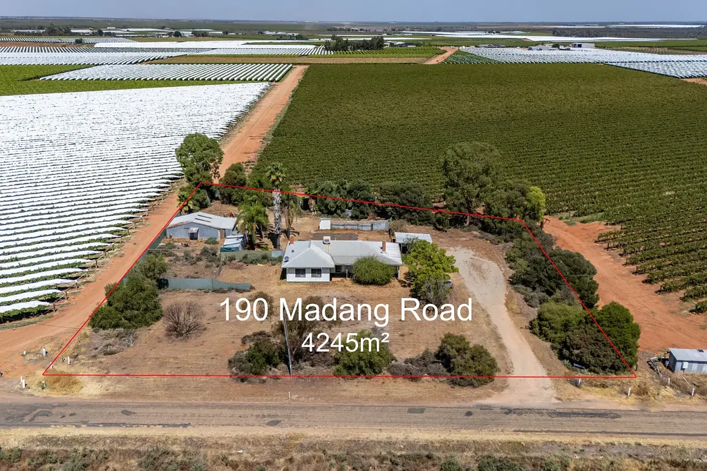 190 Madang Road, Robinvale, VIC 3549