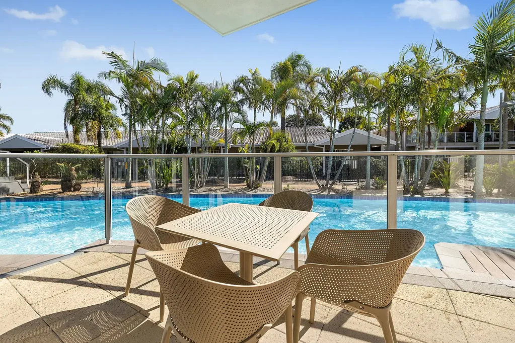 Salamander Bay 2房  Income and lifestyle