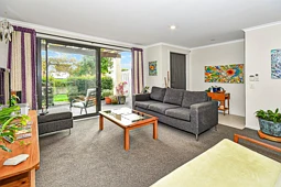 47 Popokatea Drive, Takanini