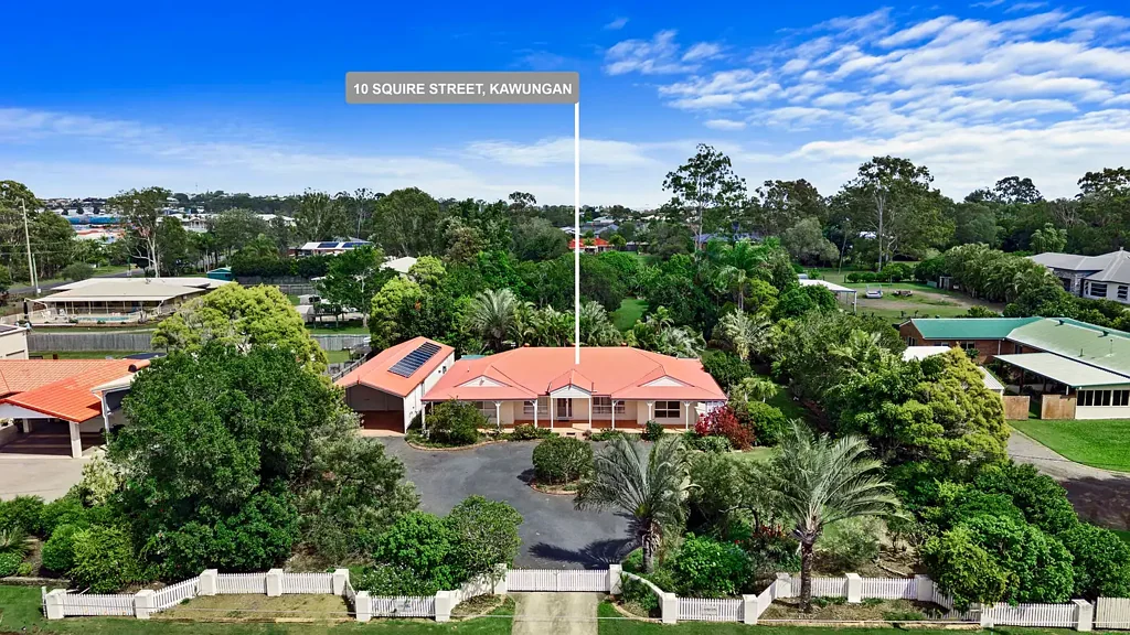 10 Squire Street, Kawungan, QLD 4655