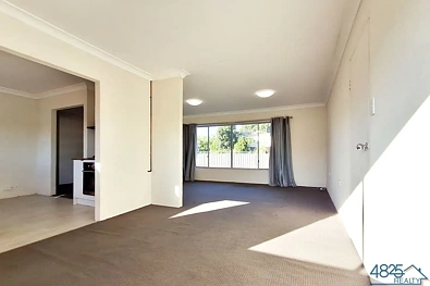 9 Elliott Avenue, Mount Isa, QLD 4825, 3 slaapkamers, 1 badkamers, House