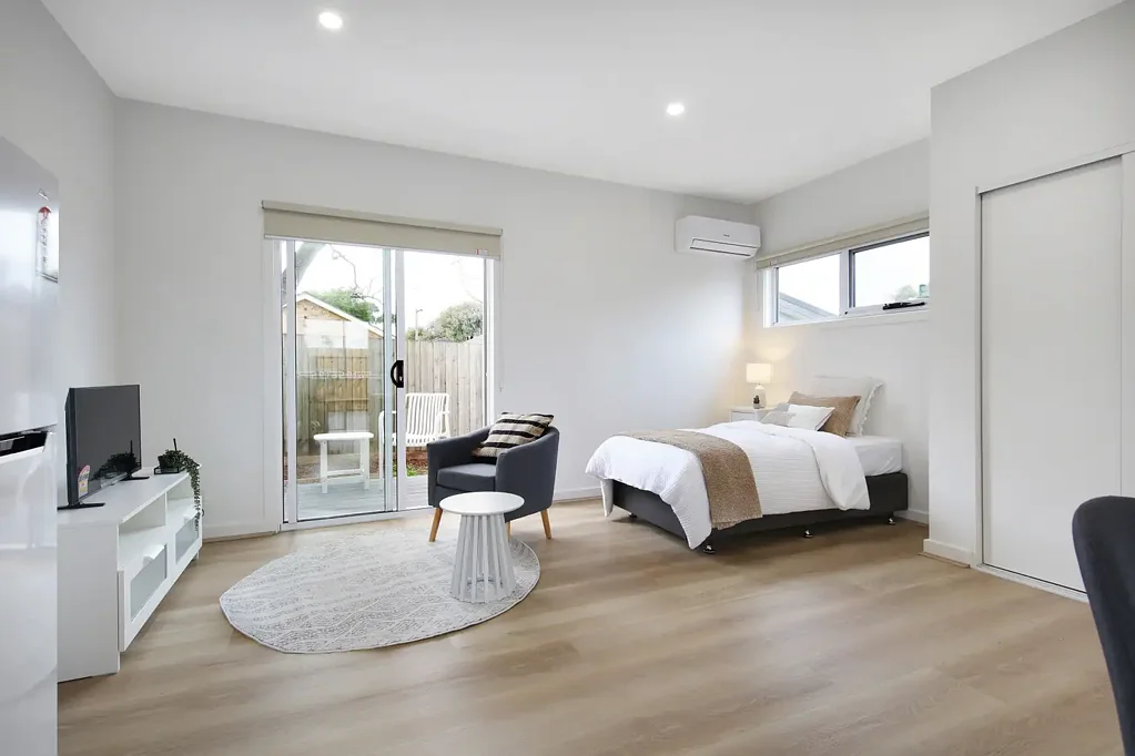 Fully Furnished Studio Apartments