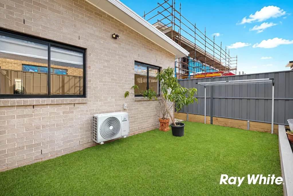 Brand New Granny Flat Offering Privacy, Quality & Easy Living in The Gables!