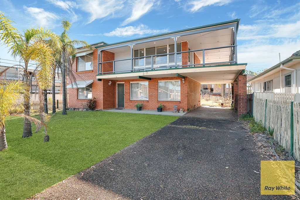 106 Barrenjoey Road, Ettalong Beach, NSW 2257