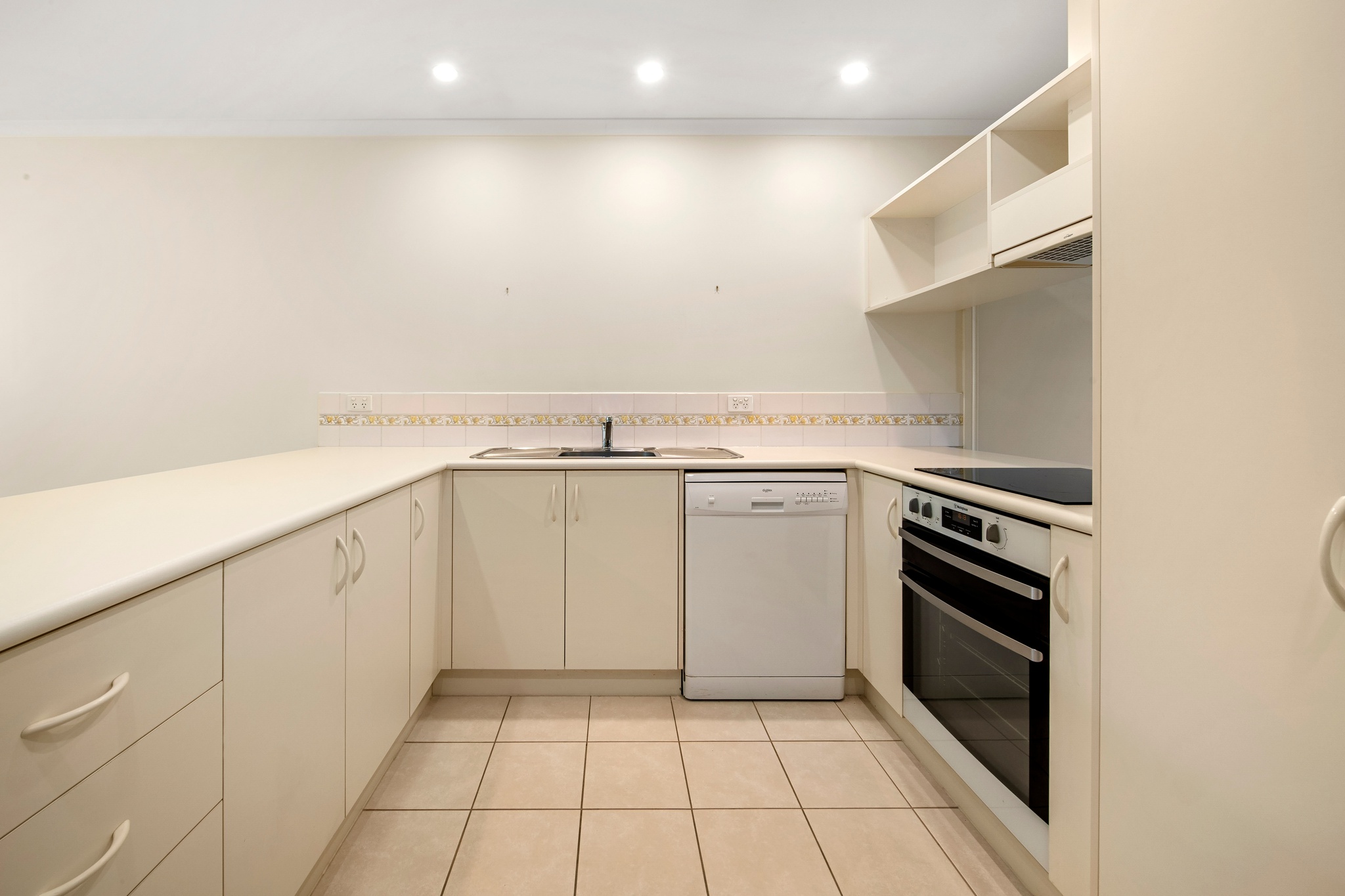 40-42 HULL RD, CROYDON VIC 3136, 0 chambres, 0 salles de bain, House