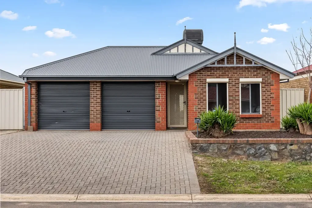 Smithfield 3 Bedroom Hi, I'm Low-Maintenance Living With Room To Grow...
