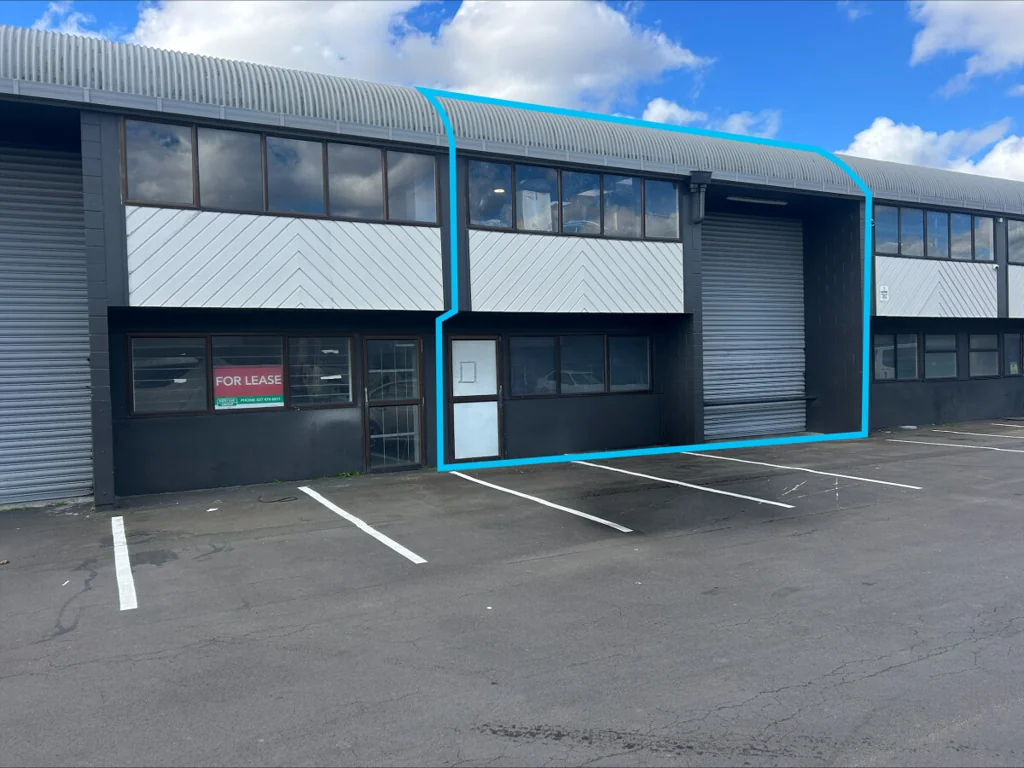 Manukau Wiri Warehouse & Office Combo