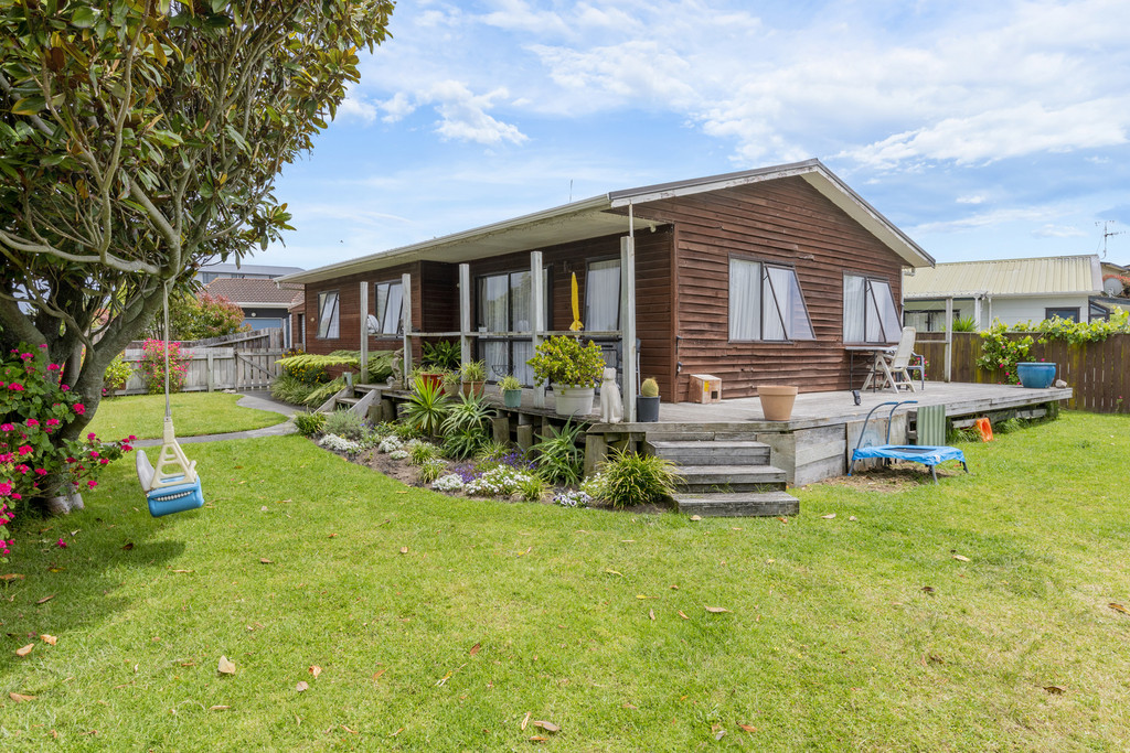 105 Queens Road, Waikanae Beach, Kapiti Coast, 3 Kuwarto, 1 Banyo