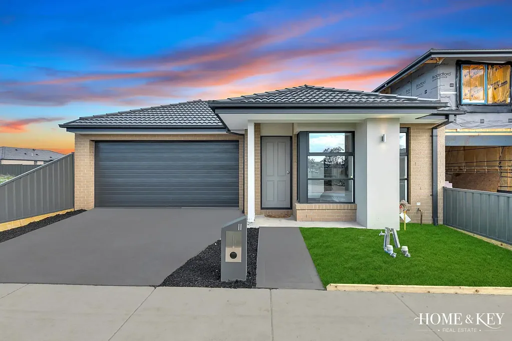 11 Bushranger Circuit, Beveridge, VIC 3753