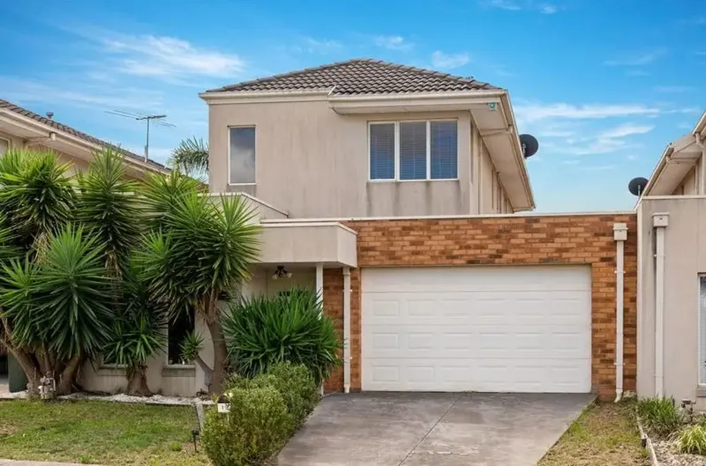Spacious Family Home in a Prime Lifestyle Location