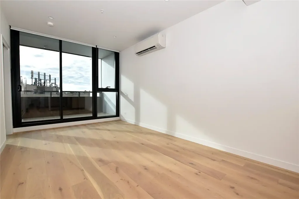 BEAUTIFUL BRIGHT BOTANIC APARTMENT!