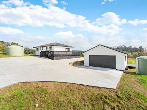 Huapai 6房  The Lifestyle you've been waiting for..