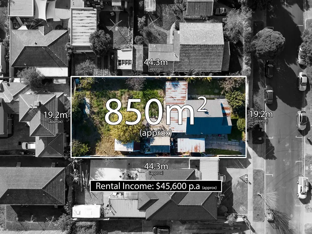 Springvale 5 Bedroom CENTRAL SPRINGVALE - TENANTED $45,600 pa