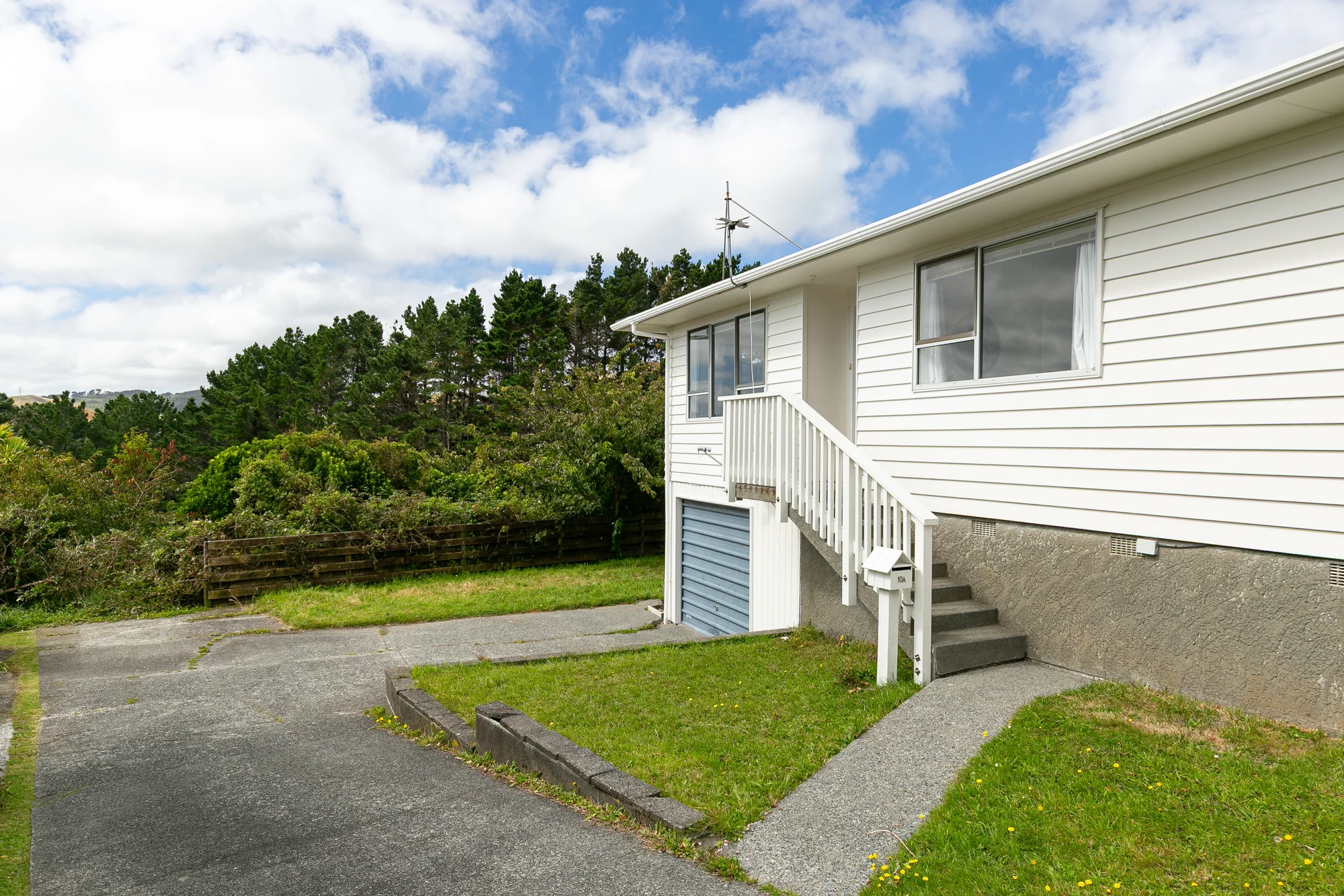 Newlands 2 Slaapkamer NEWLANDS OPPORTUNITY FOR FIRST HOME OR DOWNSIZERS