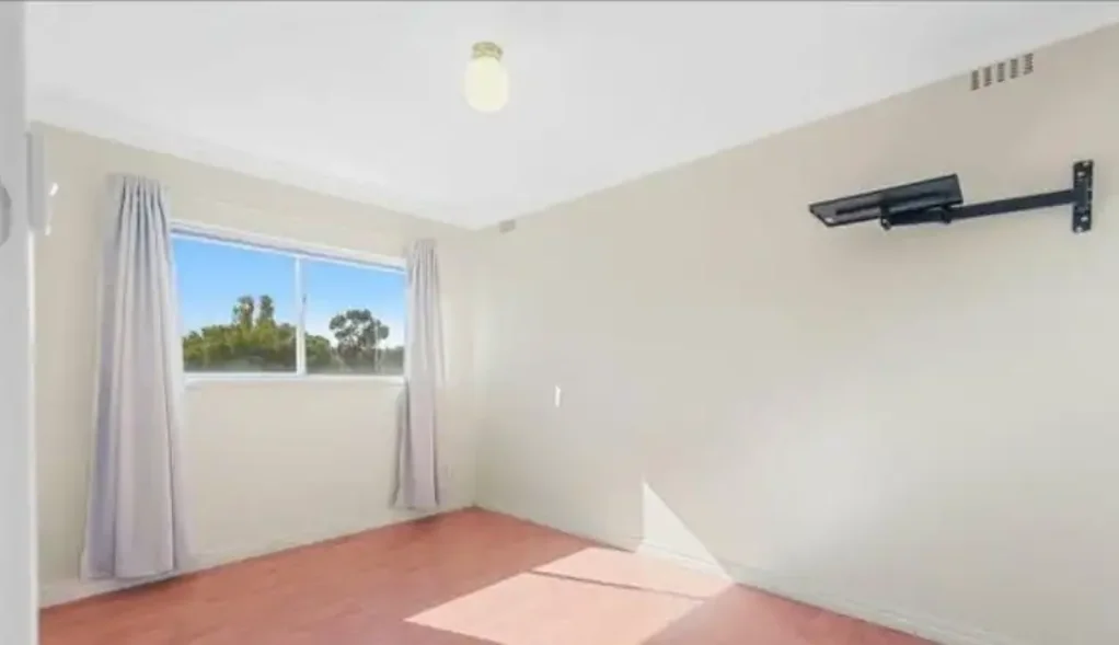 For Rent – Neat & Low-Maintenance 2x1 Unit
9/80 Fifth Road