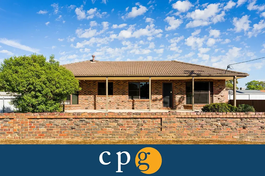 Castlemaine 3 Slaapkamer Spacious, Solid & Ideally Located on 807m²