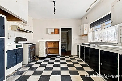22 McDonald Street, Morwell, VIC 3840, 5 slaapkamers, 2 badkamers, House