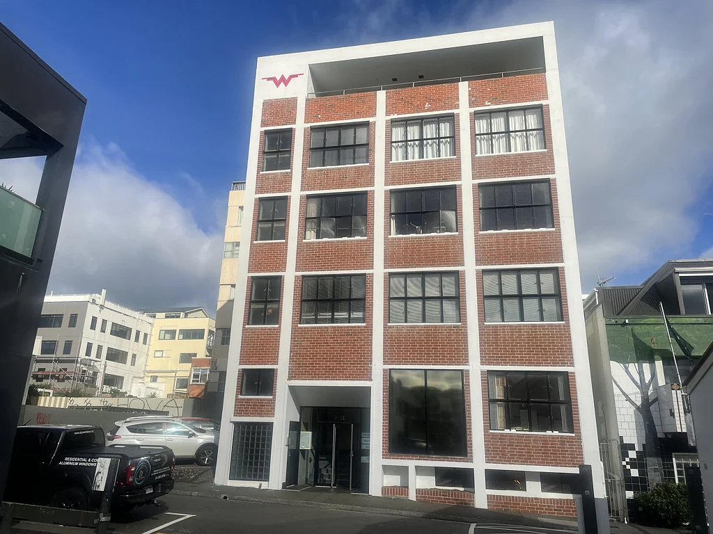 Te Aro Great value office