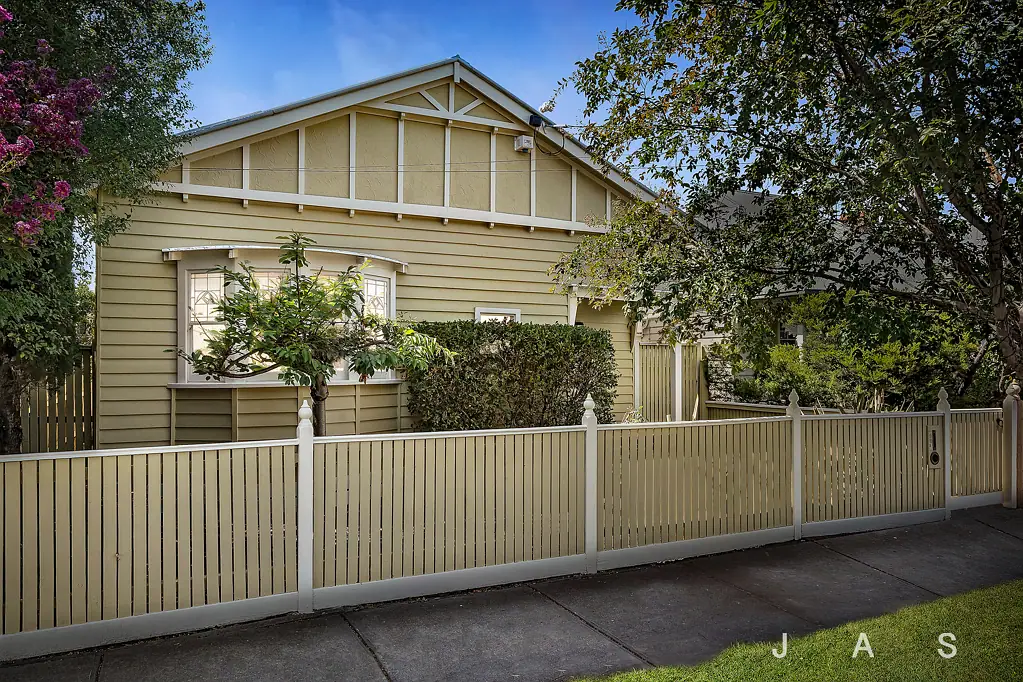 83 Chirnside Street, Kingsville, VIC 3012