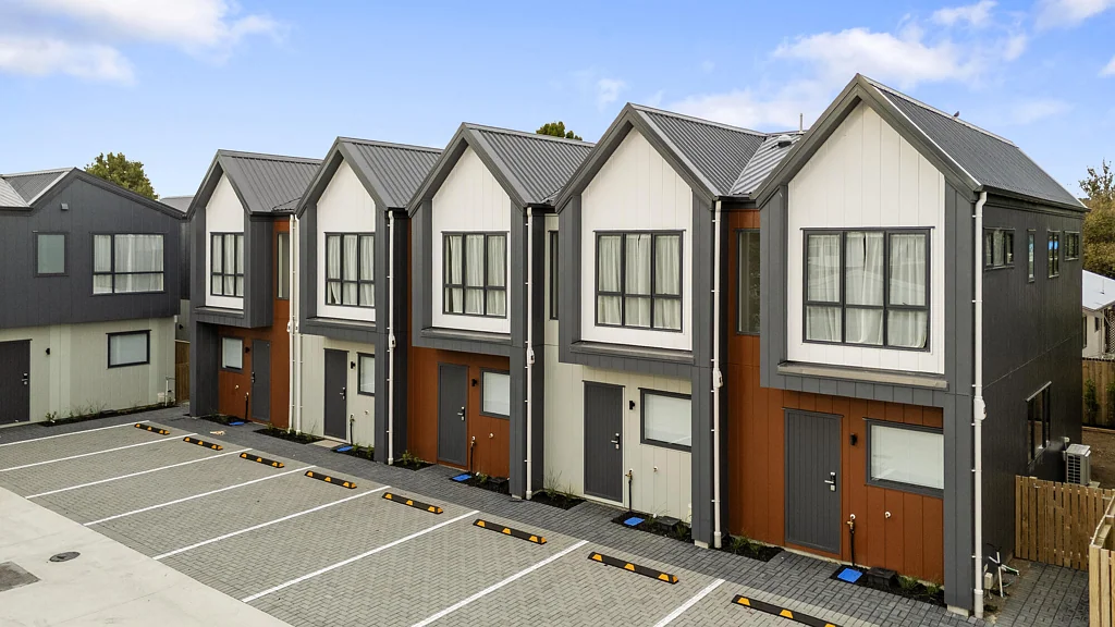 Papakura 3 Slaapkamer Sharply Priced Perfect Start or Smart Investment