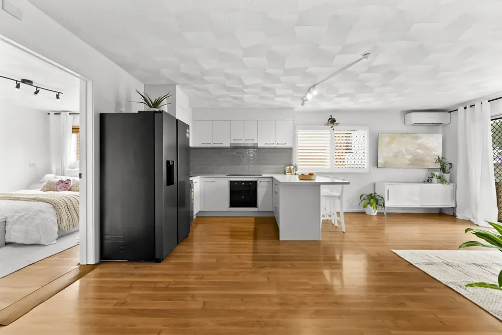 Red Hill 3कमरा Oversized Living in an Inner-City Pocket
