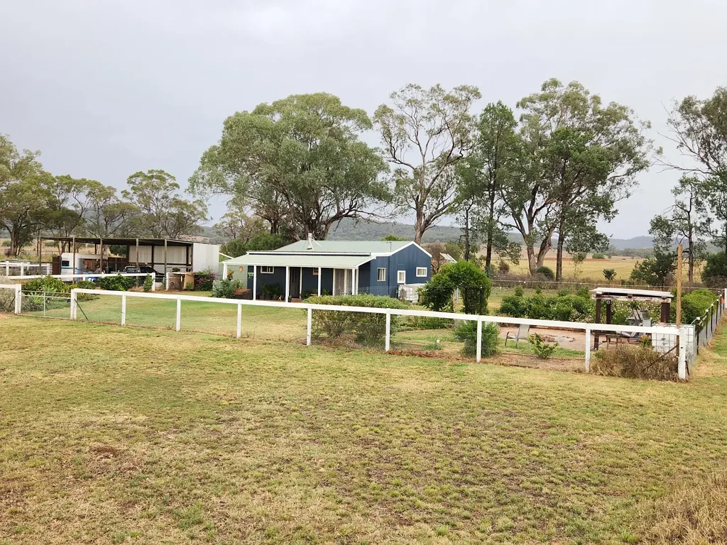 Curlewis 2Moenga 35 acres near GUNNEDAH