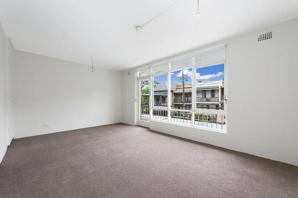 Bright and convenient studio in the heart of Balmain