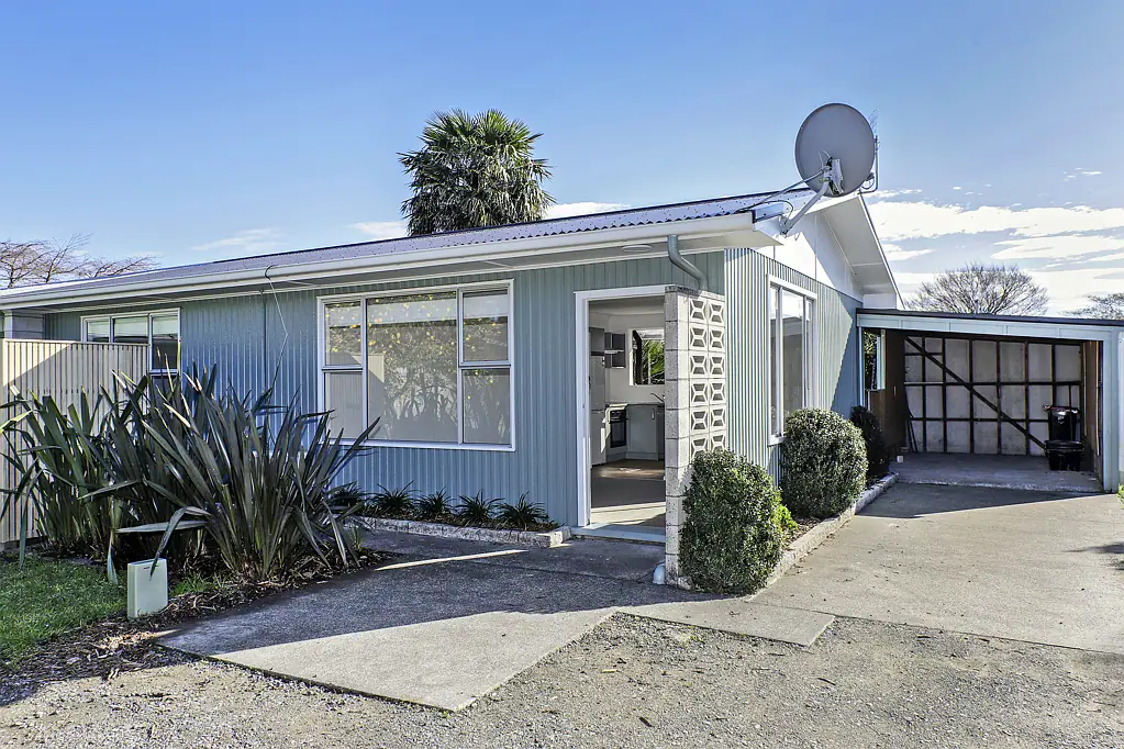 Saint Leonards 2 Bedroom Move-In Ready