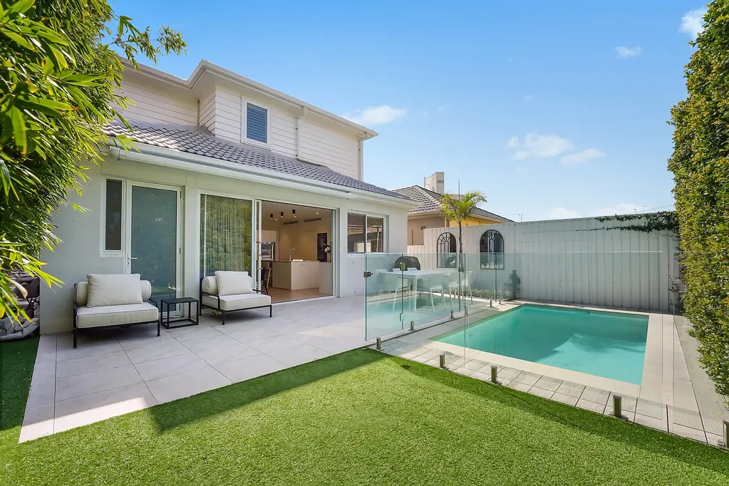 Vaucluse 5Kwarto Vaucluse Family Sanctuary with Ocean Views and Relaxed Poolside Living