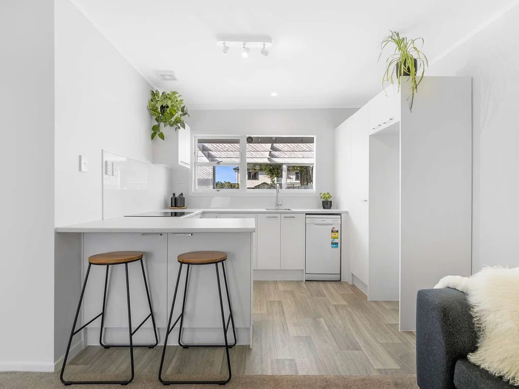 Manurewa 2Kwarto Renovated 2Bed+Utility Room+Outdoor Entertaining