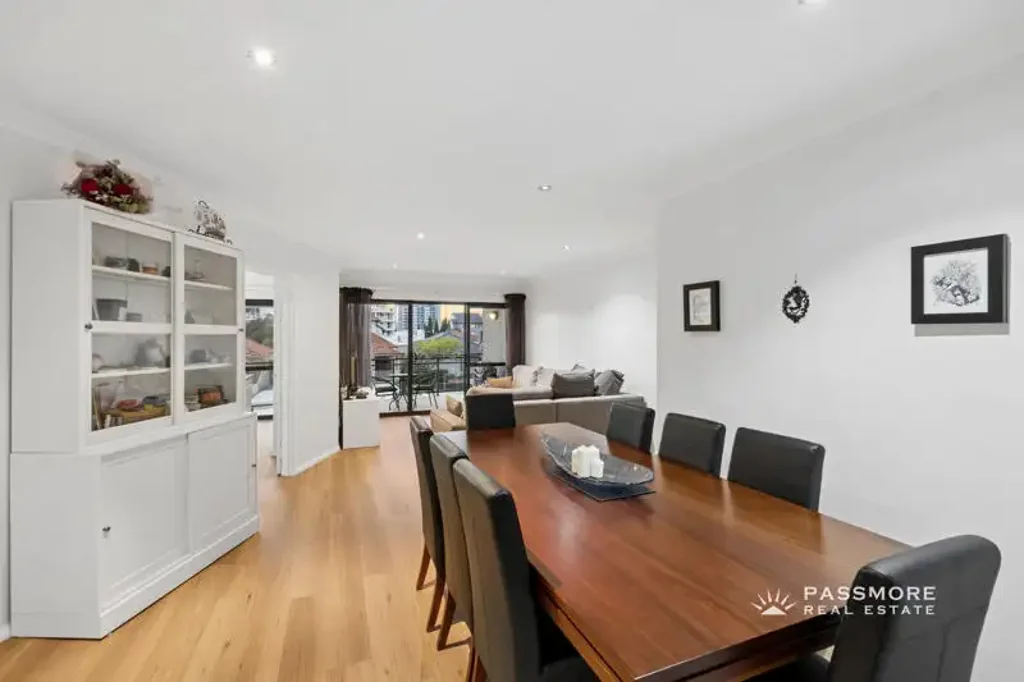 2/24 Charles Street, South Perth, WA 6151, 3 Bedrooms, 2 Bathrooms, Apartment