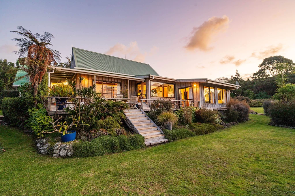 Kerikeri 3ห้องนอน Island Views, Loft & Studio, Native Beauty