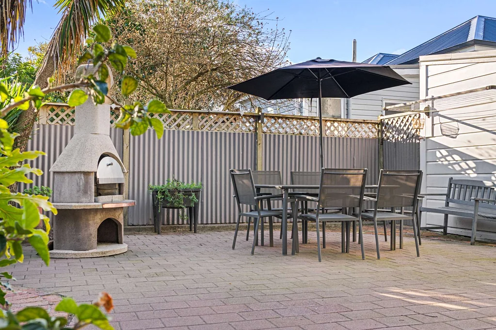 Te Hapara 4Moenga Time To Move Vendors Committed To Sell