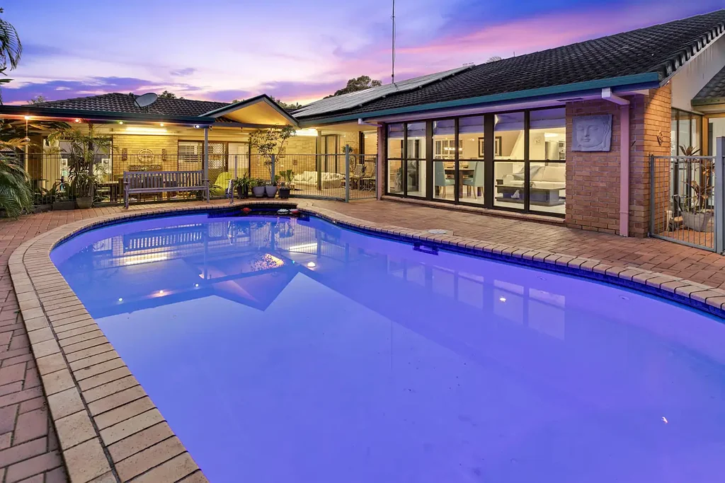 Buderim 4 Bedroom Private Poolside Oasis – 4 Bed Plus Studio