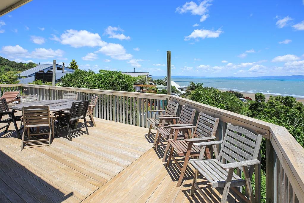 Te Mata 3房  An Elevated Retreat With Endless Views