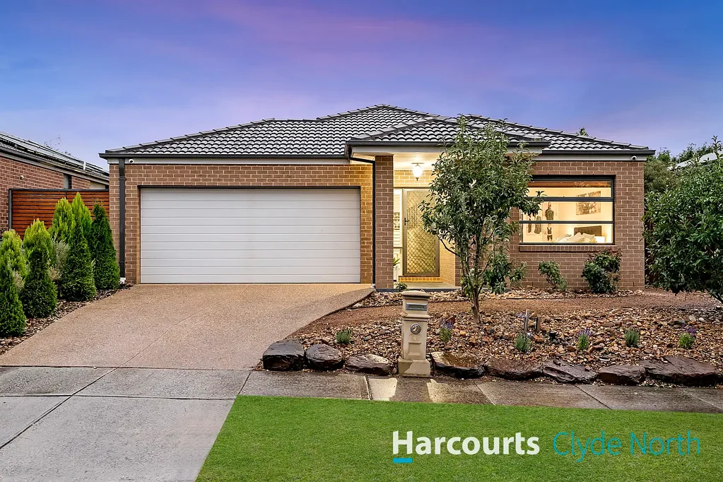 4 Scenic Avenue, Clyde, VIC 3978