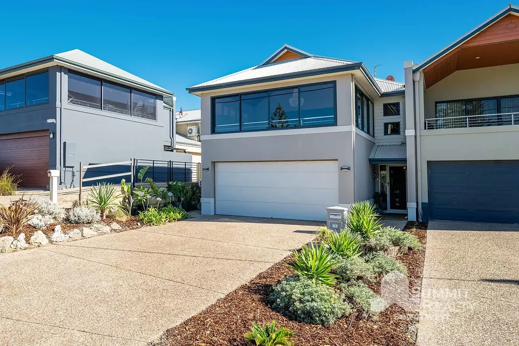 3/2 Hayward Street, South Bunbury, WA 6230