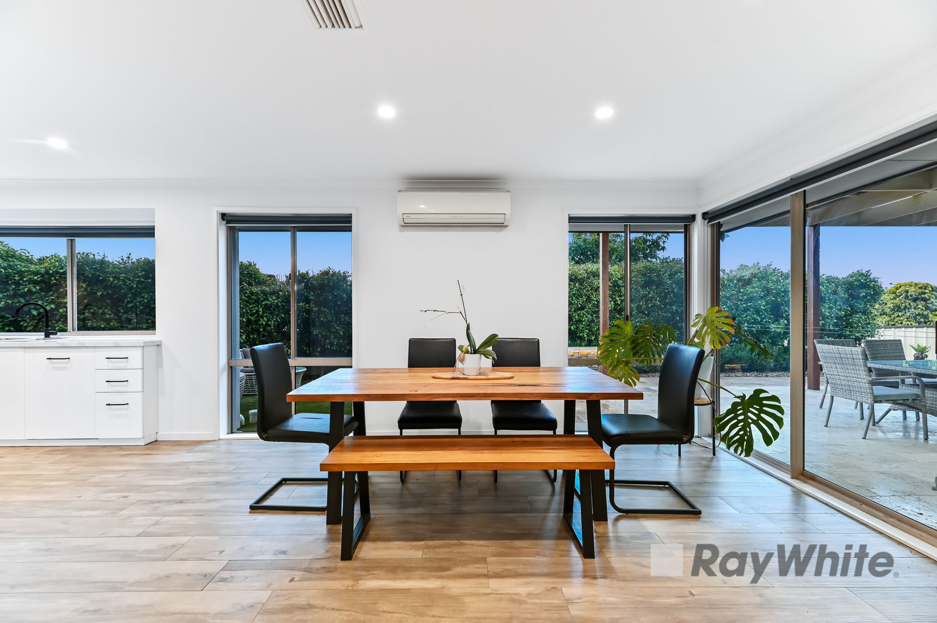 281 POWER RD, ENDEAVOUR HILLS VIC 3802, 0房, 0浴, House