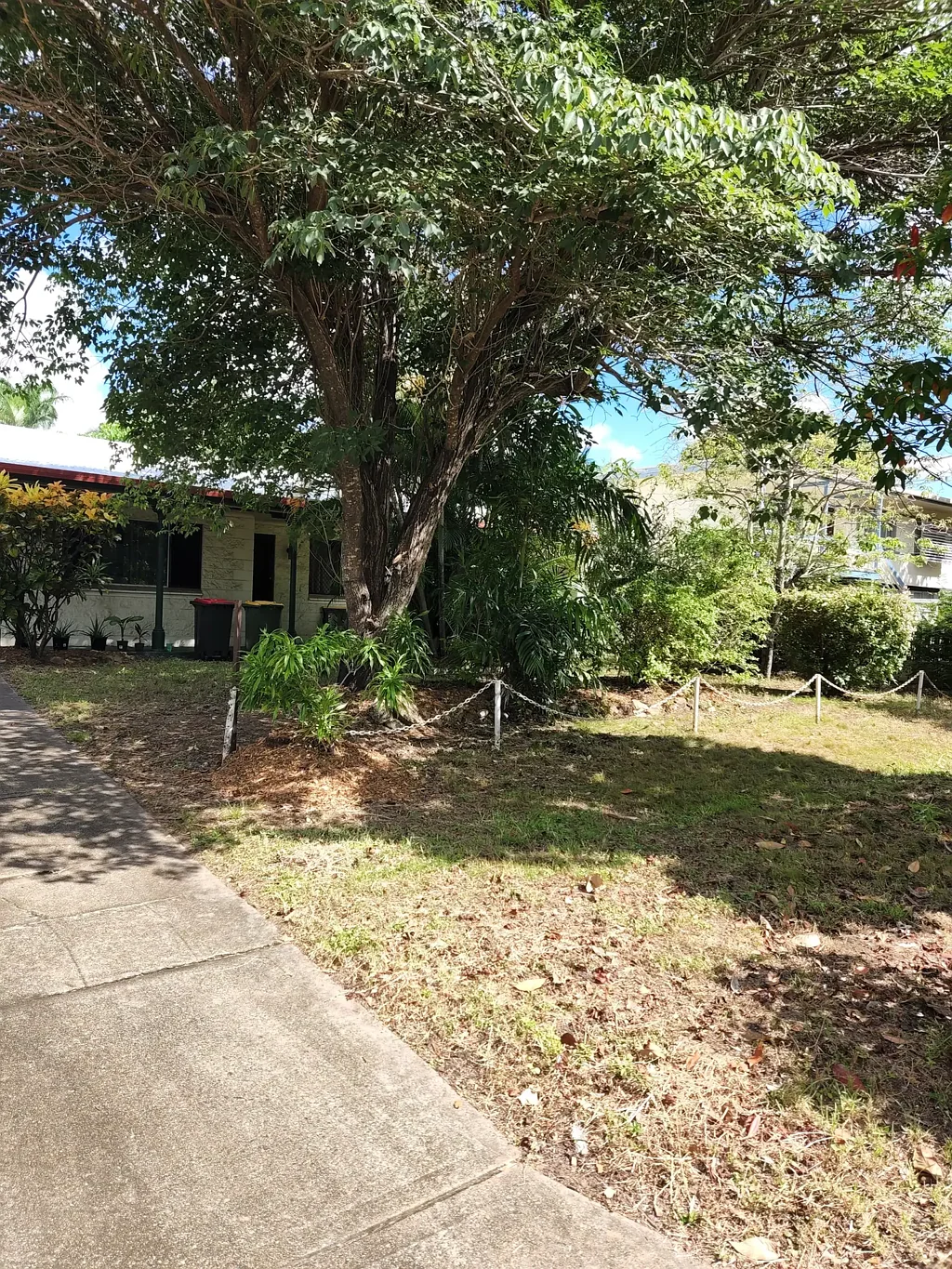 New To The Rental Market? - Fully Furnished Bedroom Available!