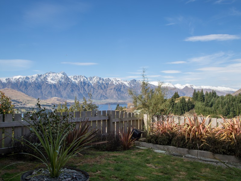 2b Bird Place, Fernhill/Sunshine Bay, Queenstown Lakes, 3 rūma, 1 rūma horoi