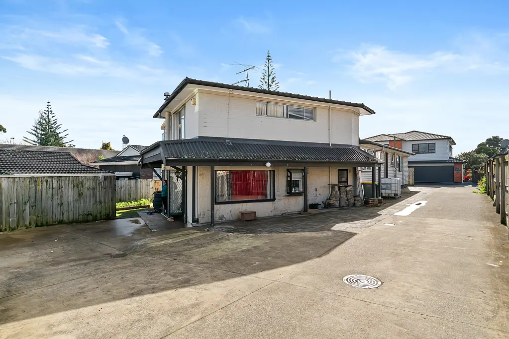 Papatoetoe 6Habitaciones Spacious 3+3 bedroom Home in Papatoetoe.