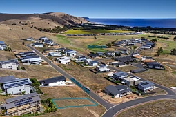 2 Birkdale Street, Normanville