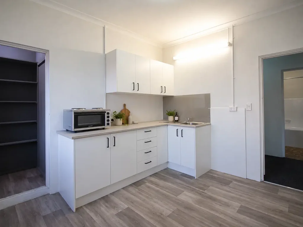 Studio Apartment in the Heart of Matraville!