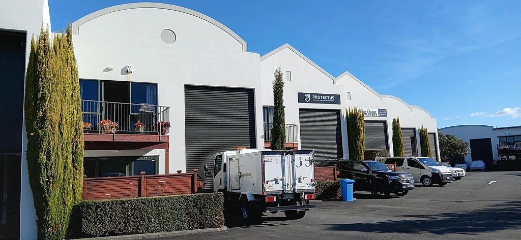Rosedale  Sought After Live/Work Opportunity