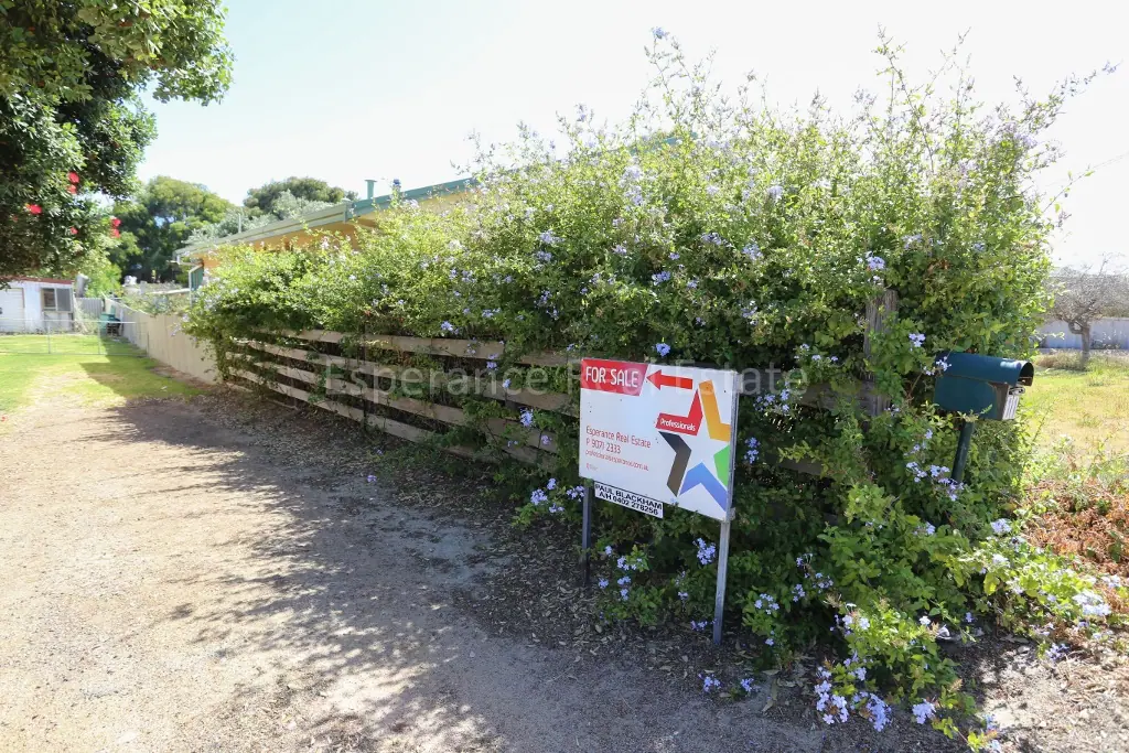 11B Daphne Street, Castletown, WA 6450