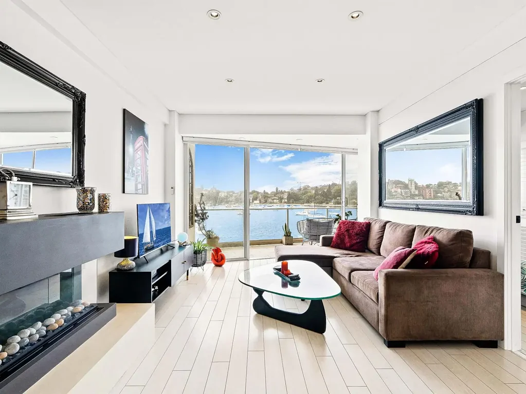 Harbourside Living in Prestigious Darling Point