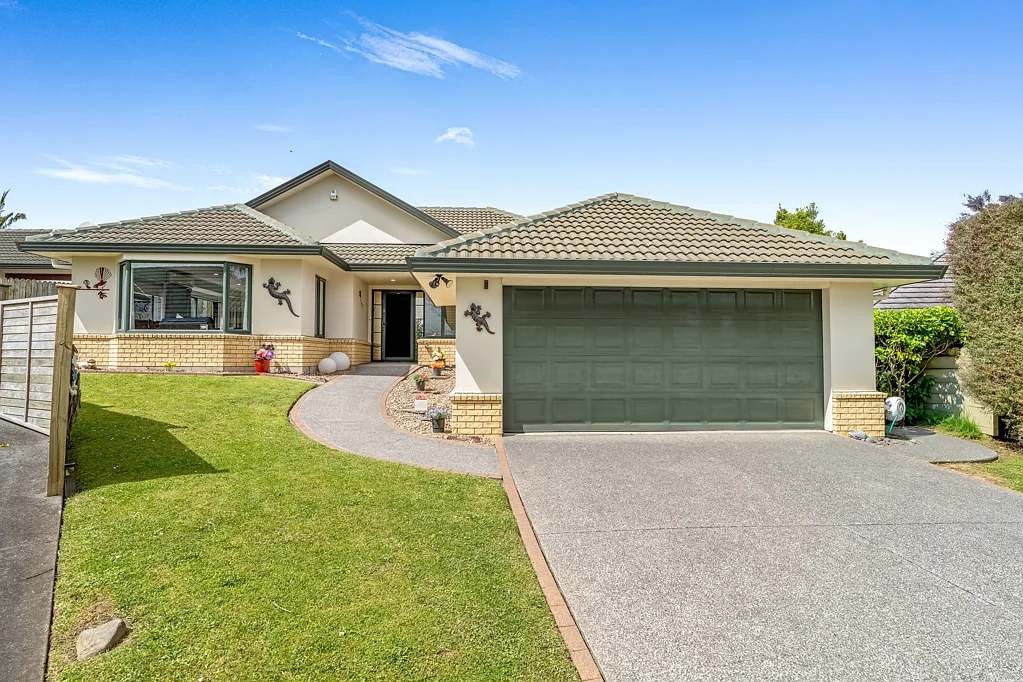 10 Isaac Place, East Tamaki Heights, Manukau City, Auckland