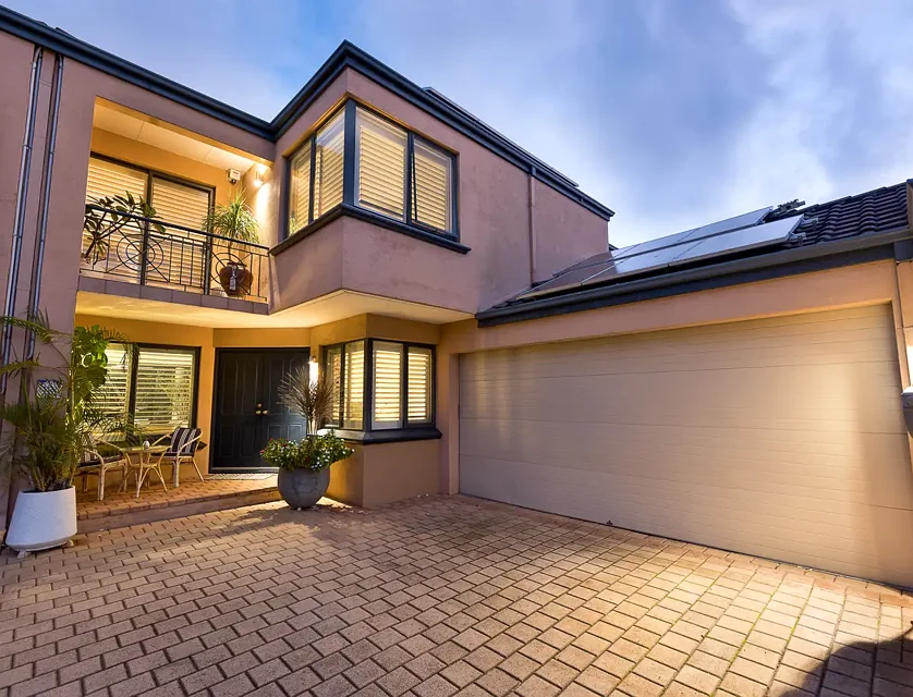 3/127 Hensman Street, South Perth, WA 6151, 3房, 3浴, House